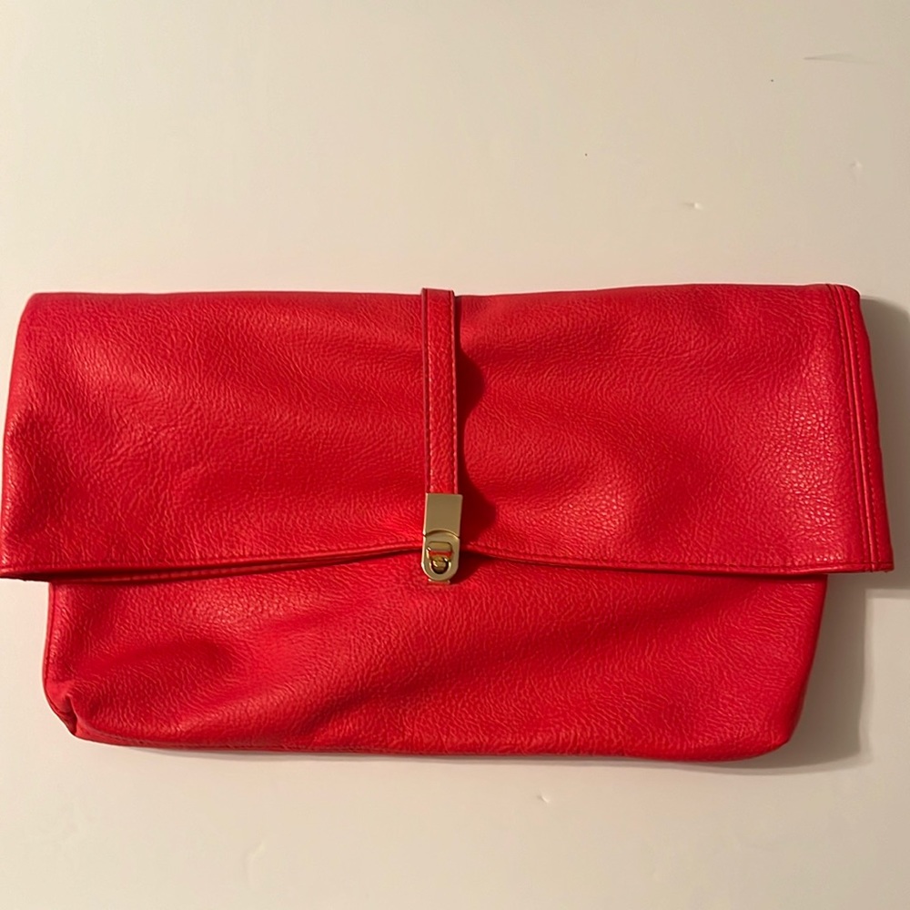 Express Coral color clutch